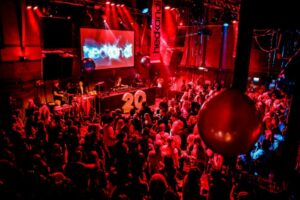 Groovesum bij Dengh